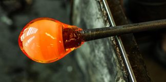 Air comprimé dans l’industrie du verre : un levier de performance essentiel Air comprimé dans l’industrie du verre : un levier de performance essentiel