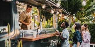 Comment choisir un food truck sur mesure adapté à votre activité ? Comment choisir un food truck sur mesure adapté à votre activité ?