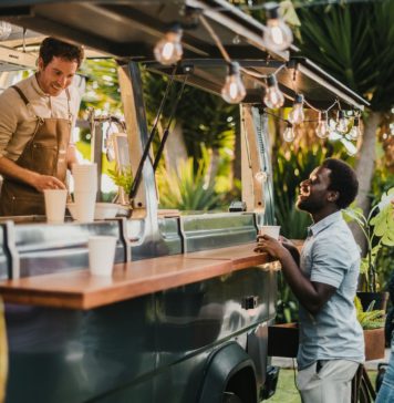 Comment choisir un food truck sur mesure adapté à votre activité ? Comment choisir un food truck sur mesure adapté à votre activité ?