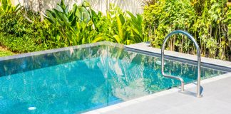 Piscine en béton projeté : quels avantages pour votre future piscine ? Piscine en béton projeté : quels avantages pour votre future piscine ?
