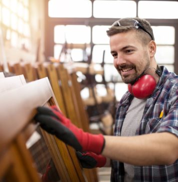 Pourquoi la menuiserie en bois séduit encore les propriétaires ? Pourquoi la menuiserie en bois séduit encore les propriétaires ?
